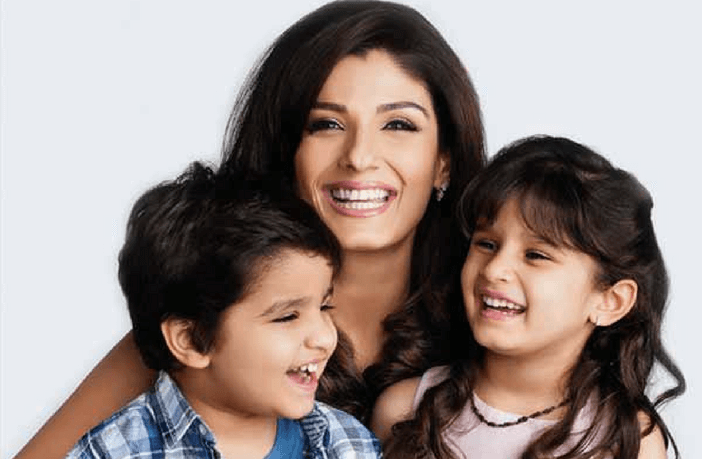 Raveena-Tandon-with-her-children-source-starsunfolded