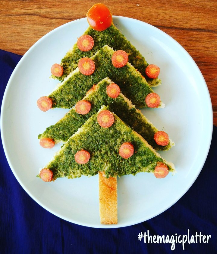 Chutney Sandwich Christmas Tree