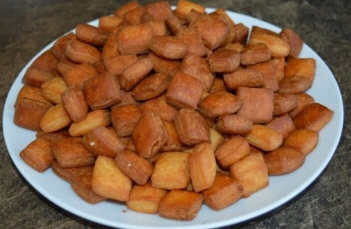 SHAKARPARE RECIPE IN HINDI