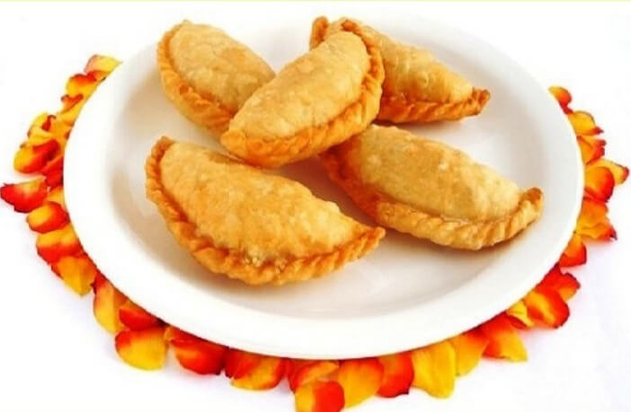 बच्चों के लिए घर पर बनाई जाने वाली 5 मिठाइयों की रेसिपीज